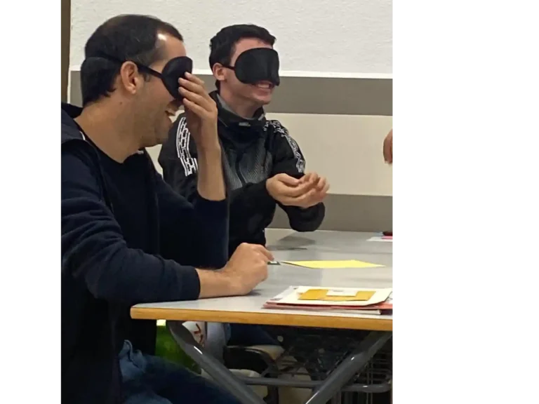 Taller comunicación en interpretación para personas con discapacidad